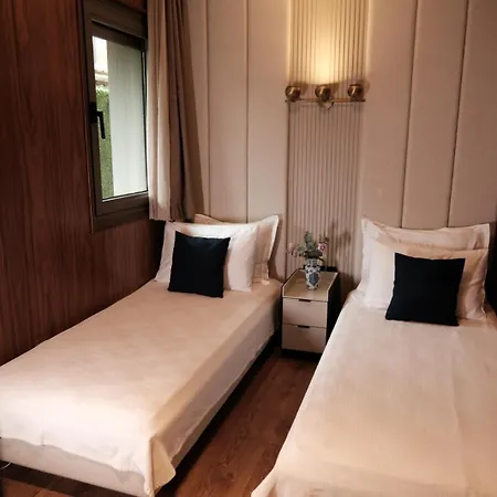 Q-zen House Alacati فندق *