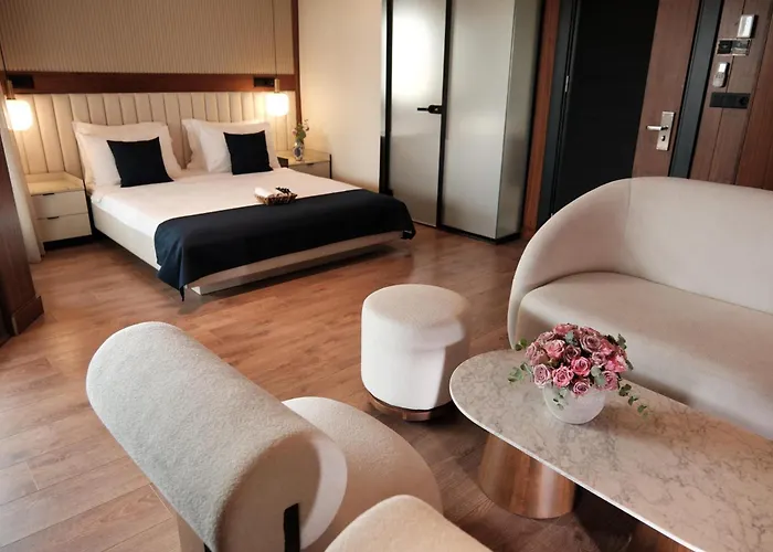 Qzen House Alaçatı Çeşme