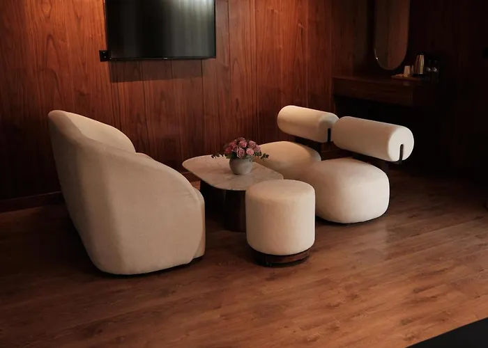 Qzen House Alacati Отель *