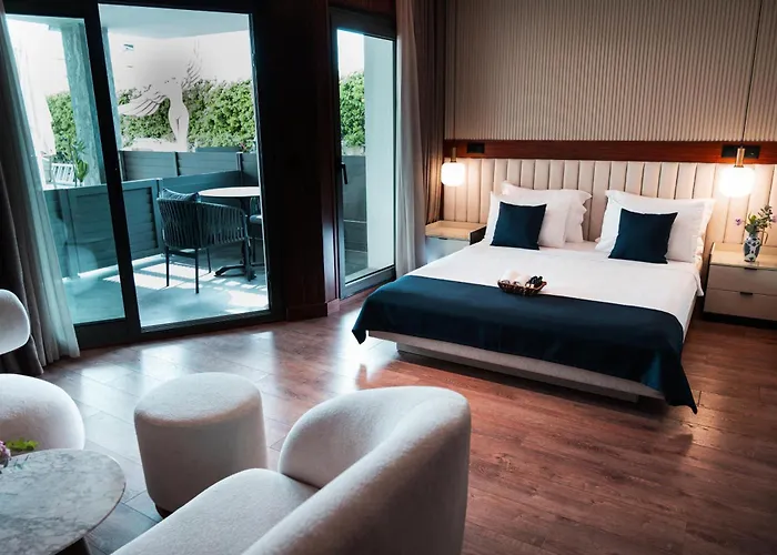 Qzen House Alacati * Кешме